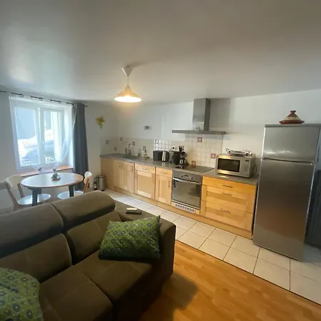 Independant Apartment *