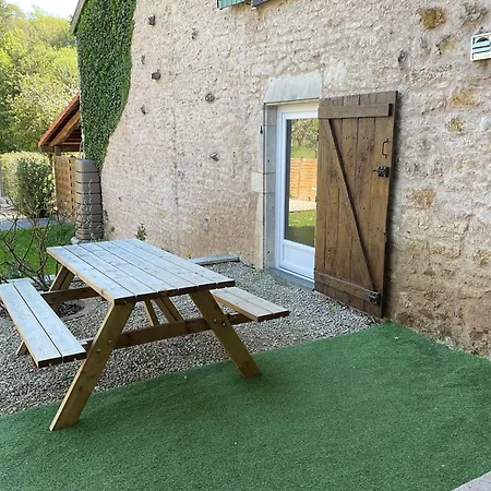 Independant Avec Terrasse Et Jardin * Thuilley-aux-Groseilles