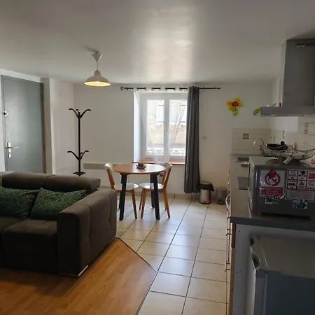 Apartment Independant Avec Terrasse Et Jardin