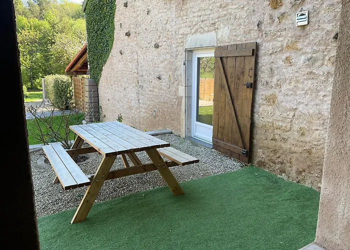 Independant Avec Terrasse Et Jardin * Thuilley-aux-Groseilles