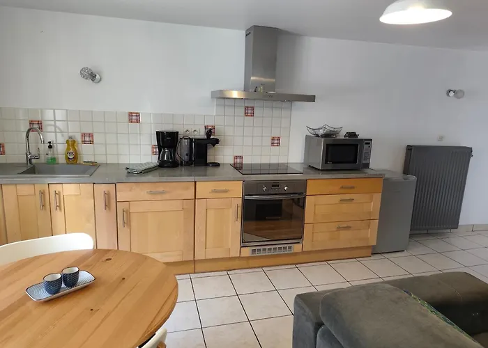 Independant Avec Terrasse Et Jardin Apartment Thuilley-aux-Groseilles